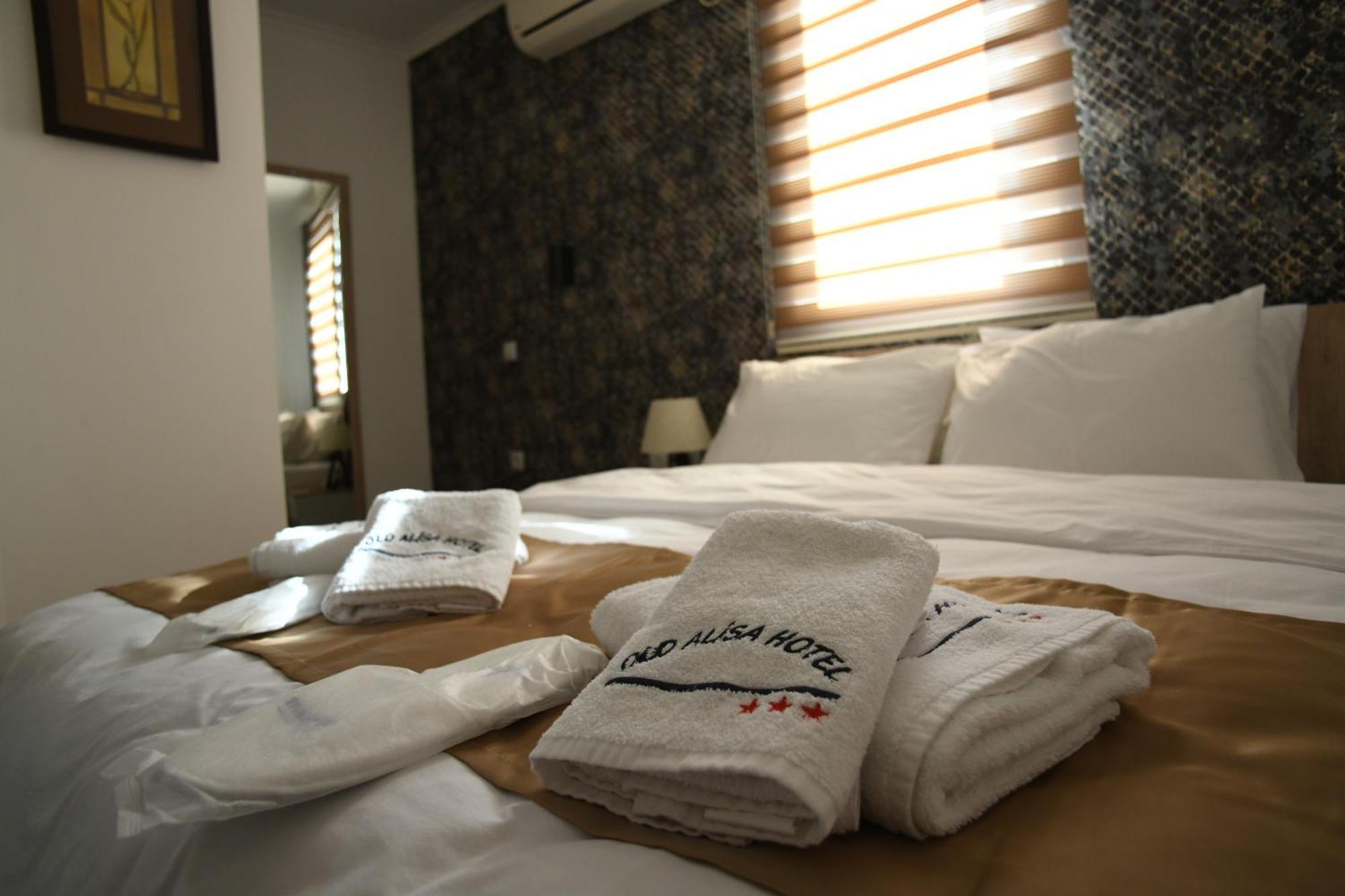 Hotel Old Alisa Skopje Ngoại thất bức ảnh